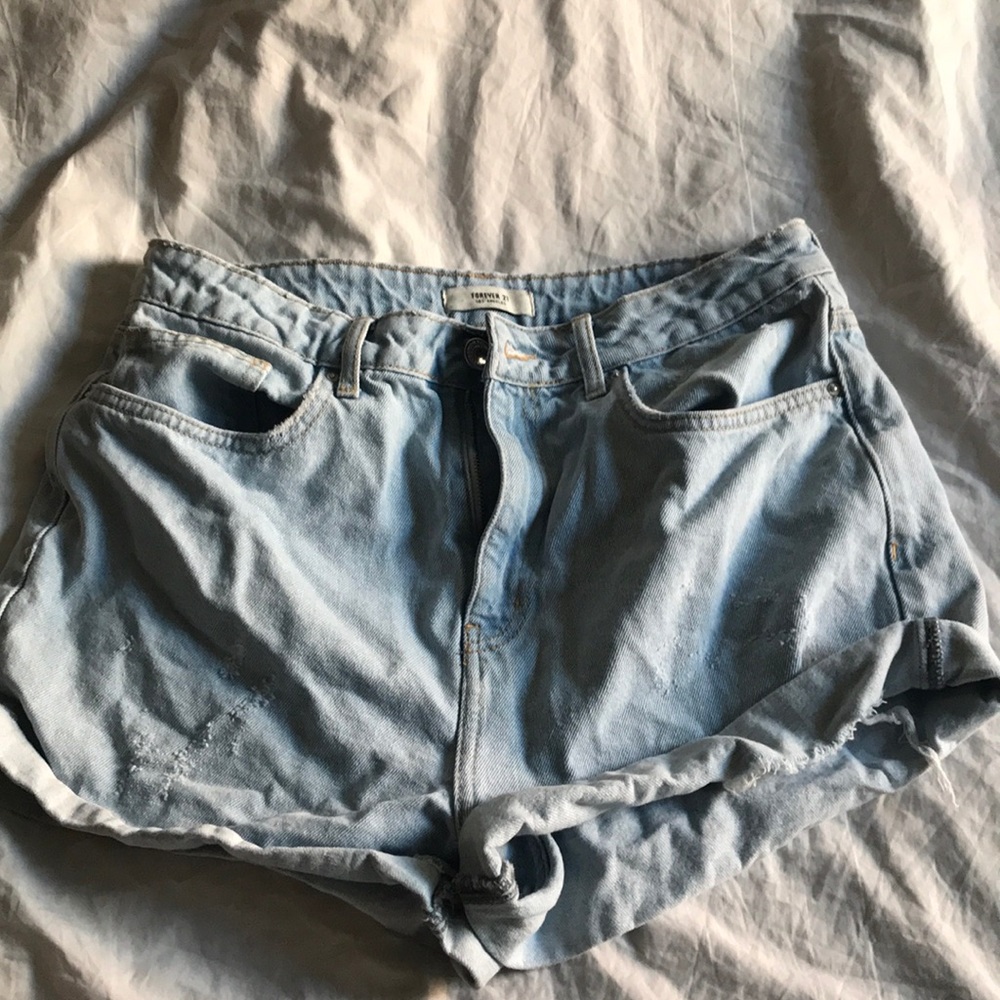 High waist ripped jeans